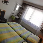 Apartamento Adular *